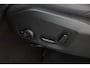 Volvo XC60 2.0 T6 Plug-in hybrid AWD Plus Dark Stoel + Stuur verwarming | Trekhaak | BLIS | Elektrische stoelen | Panorama dak |