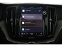 Volvo XC60 2.0 T6 Plug-in hybrid AWD Plus Dark Stoel + Stuur verwarming | Trekhaak | BLIS | Elektrische stoelen | Panorama dak |