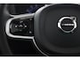 Volvo XC60 2.0 T6 Plug-in hybrid AWD Plus Dark Stoel + Stuur verwarming | Trekhaak | BLIS | Elektrische stoelen | Panorama dak |