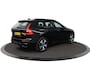 Volvo XC60 2.0 T6 Plug-in hybrid AWD Plus Dark Stoel + Stuur verwarming | Trekhaak | BLIS | Elektrische stoelen | Panorama dak |