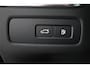 Volvo XC60 2.0 T6 Plug-in hybrid AWD Plus Dark Stoel + Stuur verwarming | Trekhaak | BLIS | Elektrische stoelen | Panorama dak |