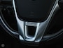 Volvo V40 2.0 D3 150 PK Business Sport R-Design Panoramadak Harman Kardon LED Standkachel Trekhaak Stoelverwarming 18"