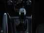 Volvo V40 2.0 D3 150 PK Business Sport R-Design Panoramadak Harman Kardon LED Standkachel Trekhaak Stoelverwarming 18"