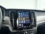 Volvo V90 T6 Plug-in hybrid AWD Ultra Dark | Panoramadak | 360° camera | Harman Kardon | Stoel- en Stuurverwarming | Trekhaak