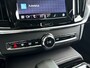 Volvo V90 T6 Plug-in hybrid AWD Ultra Dark | Panoramadak | 360° camera | Harman Kardon | Stoel- en Stuurverwarming | Trekhaak