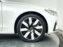 Volvo V90 T6 Plug-in hybrid AWD Ultra Dark | Panoramadak | 360° camera | Harman Kardon | Stoel- en Stuurverwarming | Trekhaak