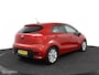 Kia Rio 1.4 CVVT Dynamic Line 109Pk Automaat | Airco | Cruise | Camera | Parkeersensoren V+A | Navi | Bluetooth | LMV | Slechts 22dkm NAP | NL Auto | DEALER-STAAT