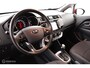 Kia Rio 1.4 CVVT Dynamic Line 109Pk Automaat | Airco | Cruise | Camera | Parkeersensoren V+A | Navi | Bluetooth | LMV | Slechts 22dkm NAP | NL Auto | DEALER-STAAT