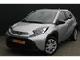 Toyota Aygo X 1.0 VVT-i MT Play | Incl. 12 maanden garantie | Cruise control | Navigatie | Bluetooth | Airco | Elektrische ramen | Lane assist | Apple carplay/Android auto | Achteruitrijcamera