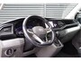 Volkswagen Transporter 2.0 TDI L2 BULLI DC-5P, AUT. LED, LEDER, TREKHAAK, STOELVERWARMING, ADAPT. CRUISE, DIGITAL COCKPIT, CAMERA, AIRCO, PARKEERSENSOREN, DUBBELE CABINE, DUBBEL CABINE, NL AUTO, NAP
