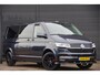 Volkswagen Transporter 2.0 TDI L2 BULLI DC-5P, AUT. LED, LEDER, TREKHAAK, STOELVERWARMING, ADAPT. CRUISE, DIGITAL COCKPIT, CAMERA, AIRCO, PARKEERSENSOREN, DUBBELE CABINE, DUBBEL CABINE, NL AUTO, NAP
