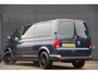 Volkswagen Transporter 2.0 TDI L2 BULLI DC-5P, AUT. LED, LEDER, TREKHAAK, STOELVERWARMING, ADAPT. CRUISE, DIGITAL COCKPIT, CAMERA, AIRCO, PARKEERSENSOREN, DUBBELE CABINE, DUBBEL CABINE, NL AUTO, NAP