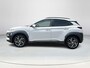 Hyundai Kona 1.6 GDI HEV Fashion | Navigatiesysteem | Achterruitrijcamera | Lichtmetalenvelgen | Parkeersensoren achter| Climate control | Cruisecontrol |