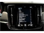 Volvo V90 2.0 T4 140kW/190pk Aut8 R-Design PANORAMADAK + FULL LED HIGH BEAM + NAVI SENSUS + PILOT ASSIST + ADAPT.CRUISE + STOELVERWARMING + LEER/ALCANTARA + LANE ASSIST + KEYLESS ENTRY&GO + ON-CALL + PARKSENSOREN + 19" LM-VELGEN!!