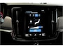 Volvo V90 2.0 T4 140kW/190pk Aut8 R-Design PANORAMADAK + FULL LED HIGH BEAM + NAVI SENSUS + PILOT ASSIST + ADAPT.CRUISE + STOELVERWARMING + LEER/ALCANTARA + LANE ASSIST + KEYLESS ENTRY&GO + ON-CALL + PARKSENSOREN + 19" LM-VELGEN!!