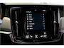 Volvo V90 2.0 T4 140kW/190pk Aut8 R-Design PANORAMADAK + FULL LED HIGH BEAM + NAVI SENSUS + PILOT ASSIST + ADAPT.CRUISE + STOELVERWARMING + LEER/ALCANTARA + LANE ASSIST + KEYLESS ENTRY&GO + ON-CALL + PARKSENSOREN + 19" LM-VELGEN!!