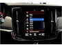 Volvo V90 2.0 T4 140kW/190pk Aut8 R-Design PANORAMADAK + FULL LED HIGH BEAM + NAVI SENSUS + PILOT ASSIST + ADAPT.CRUISE + STOELVERWARMING + LEER/ALCANTARA + LANE ASSIST + KEYLESS ENTRY&GO + ON-CALL + PARKSENSOREN + 19" LM-VELGEN!!
