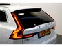 Volvo V90 2.0 T4 140kW/190pk Aut8 R-Design PANORAMADAK + FULL LED HIGH BEAM + NAVI SENSUS + PILOT ASSIST + ADAPT.CRUISE + STOELVERWARMING + LEER/ALCANTARA + LANE ASSIST + KEYLESS ENTRY&GO + ON-CALL + PARKSENSOREN + 19" LM-VELGEN!!