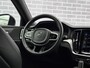 Volvo V60 T6 Plug-in Hybride AWD R-Design | Black Edition | Adaptive Cruise Control | Stoel- en stuurverwarming | Sportstoelen | Getint glas | Dode hoek detectie BLIS | Keyless |