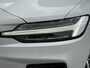 Volvo V60 T6 Plug-in Hybride AWD R-Design | Black Edition | Adaptive Cruise Control | Stoel- en stuurverwarming | Sportstoelen | Getint glas | Dode hoek detectie BLIS | Keyless |