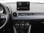 Mazda 2 1.5 Skyactiv-G Luxury | Trekhaak | Camera | Stuur-/stoelverwarming | Navi | 16" LM | Clima | HUD | LED | Dodehoek detectie |
