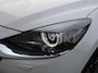 Mazda 2 1.5 Skyactiv-G Luxury | Trekhaak | Camera | Stuur-/stoelverwarming | Navi | 16" LM | Clima | HUD | LED | Dodehoek detectie |