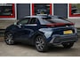 Toyota C-HR 2.0 Plug-in Hybrid 220 Dynamic | stuur- en stoelverwarming| fabrieks navi | Apple carplay/Android Auto