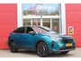 Peugeot 3008 1.2 Hybrid 145PK GT | ELEKTRISCH BEDIENBARE ACHTERKLEP | NAVIGATIE | DRAADLOZE APPLE CARPLAY/ANDROID AUTO | SFEER VERLICHTING | ACHTERUITRIJ CAMERA | PARKEERSENSOREN VOOR EN ACHTER | FULL LED KOPLAMPEN | KEYLESS ENTRY/START | ADAPTIVE CRUISE CONTROL | STOEL/STUUR VERWARMING | LICHTMETALEN VELGEN 19" | DAB+ RADIO |