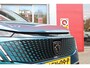 Peugeot 3008 1.2 Hybrid 145PK GT | ELEKTRISCH BEDIENBARE ACHTERKLEP | NAVIGATIE | DRAADLOZE APPLE CARPLAY/ANDROID AUTO | SFEER VERLICHTING | ACHTERUITRIJ CAMERA | PARKEERSENSOREN VOOR EN ACHTER | FULL LED KOPLAMPEN | KEYLESS ENTRY/START | ADAPTIVE CRUISE CONTROL | STOEL/STUUR VERWARMING | LICHTMETALEN VELGEN 19" | DAB+ RADIO |