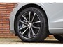 Volvo V60 T6 350PK Plug-in hybrid AWD Plus Dark | Trekhaak | 360 Camera | Harman/Kardon |