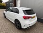Mercedes-Benz A-klasse 180 Business Solution AMG Night Upgrade AUTOMAAT / ECC / CRUISE / NAVI / LMV / CAMERA / SENSOREN V+A