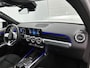 Mercedes-Benz GLB 180 Business Solution AMG | PANORAMADAK | WIDESCREEN COCKPIT | ELEKTRISCHE ACHTERKLEP | ACHTERUITRIJCAMERA | SFEERVERLICHTING | STOELVERWARMING | ELEKTRISCHE VOORSTOELEN MET GEHEUGEN | SPORTSTOELEN |