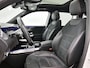 Mercedes-Benz GLB 180 Business Solution AMG | PANORAMADAK | WIDESCREEN COCKPIT | ELEKTRISCHE ACHTERKLEP | ACHTERUITRIJCAMERA | SFEERVERLICHTING | STOELVERWARMING | ELEKTRISCHE VOORSTOELEN MET GEHEUGEN | SPORTSTOELEN |