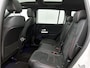 Mercedes-Benz GLB 180 Business Solution AMG | PANORAMADAK | WIDESCREEN COCKPIT | ELEKTRISCHE ACHTERKLEP | ACHTERUITRIJCAMERA | SFEERVERLICHTING | STOELVERWARMING | ELEKTRISCHE VOORSTOELEN MET GEHEUGEN | SPORTSTOELEN |