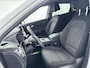 Hyundai Kona Electric EV Premium 64 kWh Edition | Nu 22899,- !! | SoH 96,7% | Warmtepomp | El. bed. stoelen | Stoel + stuurverwarming | Head-up display |