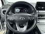 Hyundai Kona Electric EV Premium 64 kWh Edition | Warmtepomp | El. bed. stoelen | Stoel + stuurverwarming | Head-up display |
