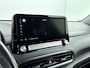 Hyundai Kona Electric EV Premium 64 kWh Edition | Nu 22899,- !! | SoH 96,7% | Warmtepomp | El. bed. stoelen | Stoel + stuurverwarming | Head-up display |
