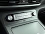 Hyundai Kona Electric EV Premium 64 kWh Edition | Warmtepomp | El. bed. stoelen | Stoel + stuurverwarming | Head-up display |