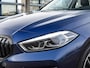 BMW 1-Serie 118i Executive Sport Line Camera Sfeerverlichting Navigatie Apple CarPlay Android Auto Keyless LED Stoelverwarming