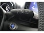 Toyota Yaris 1.5 Hybrid Executive | Parkeer sensoren | Navigatie | Stoelverwarming |