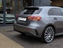 Mercedes-Benz A-klasse 250 e AMG | 8G Aut | Night | Ambiente Light | Elektr. Pano | MBUX High End | Apple Car Play/Android Auto |