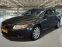 Volvo V70 1.6 T4 Limited Edition Xenon/trekhaak/rijklaar met garantie