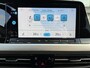 Volkswagen Golf VARIANT 1.5 eTSI LIFE BUSINESS I AUTOMAAT I TREKHAAK I P-CAMERA I APPLE CARPLAY I CLIMATE CONTROL