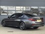 BMW 5-Serie 520i BUSINESS EDITION PLUS I M SPORTPAKKET I SCHUIFDAK I TREKHAAK I PARKING PACK I LASER LIGHTS