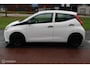 Toyota Aygo 1.0 VVT-i x-fun, 5-Drs, Bleutooth, Airco, DAB, Multifunctioneel stuurwiel, LED Dagrijverlichting.