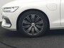 Volvo V60 T6 Recharge AWD Inscription Plug In Hybrid 340pk Dealer O.H PHEV | Trekhaak Af Fabriek | Panodak | Head Up | 360 Camera | Adaptive Cruise | Lederen Sporstoelen Memory & Verwarmd | Harman & Kardon | Blis | Keyless | Apple Carplay | Stuur Verwarmd |