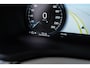 Volvo V60 Plug-in Hybrid T6 AWD Momentum Pro | Adaptive Cruise Control | Lederen bekleding | Dode hoek detectie | Navigatie | Comfortstoelen | Stoelverwarming | Parkeercamera | Parkeersensoren Voor + Achter | Volvo On Call | Getint glas | Apple Carplay / Android Auto |