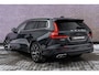 Volvo V60 Plug-in Hybrid T6 AWD Momentum Pro | Adaptive Cruise Control | Lederen bekleding | Dode hoek detectie | Navigatie | Comfortstoelen | Stoelverwarming | Parkeercamera | Parkeersensoren Voor + Achter | Volvo On Call | Getint glas | Apple Carplay / Android Auto |
