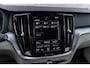 Volvo V60 Plug-in Hybrid T6 AWD Momentum Pro | Adaptive Cruise Control | Lederen bekleding | Dode hoek detectie | Navigatie | Comfortstoelen | Stoelverwarming | Parkeercamera | Parkeersensoren Voor + Achter | Volvo On Call | Getint glas | Apple Carplay / Android Auto |