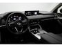 Mazda CX-60 2.5 E-SKYACTIV PHEV Homura 4WD automaat | Panorama Pack | Convenience & Sound Pack | Driver Assistance Pack met wegklapbare trekhaak en Klasse III alarmsysteem : dealer onderhouden